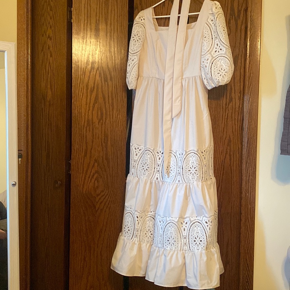 So chic boutique dress size large never worn